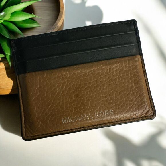 Michael Kors Men's Cooper Pebbled Leather Tall Card Case Flat Brown Tan - Picture 1 of 4